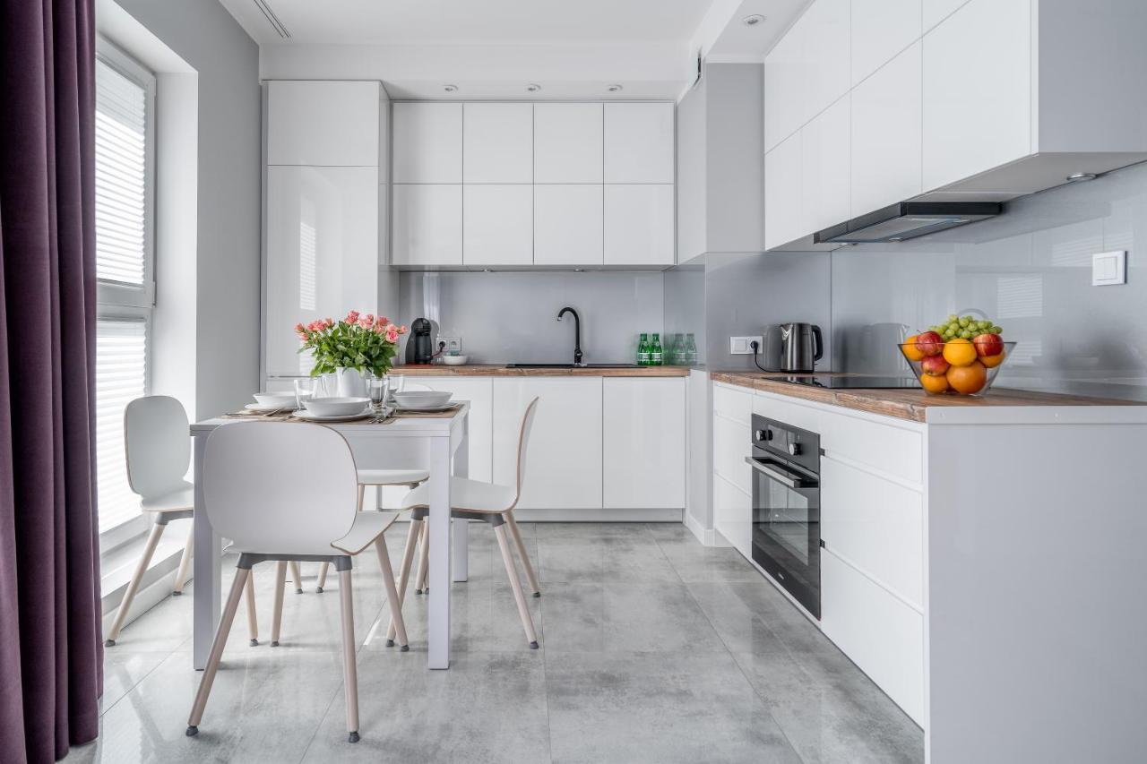 Flow Apartment *
